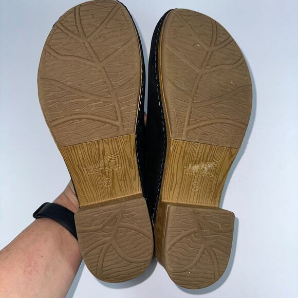 Dansko Giulia Clog Womens 39 (US 8.5-9) Black Milled Nubuck Slides Boho - Picture 8 of 13